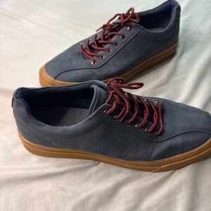Mutual Weave Men's Navy Sneakers with Red Laces